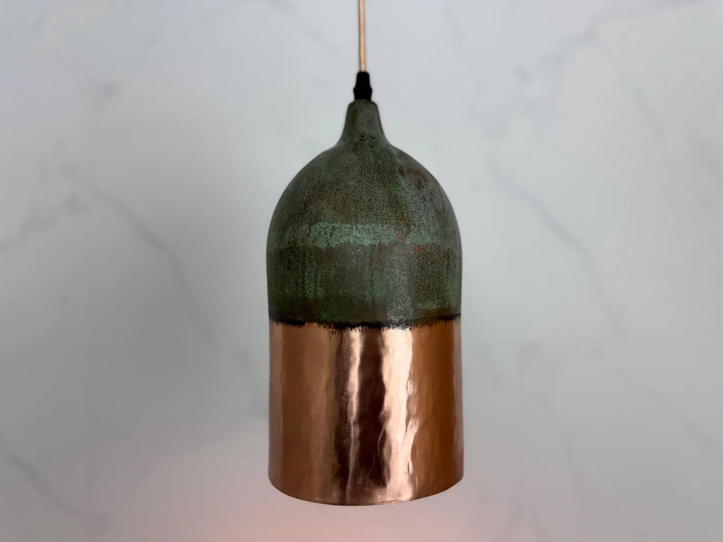 Suspension en cuivre patiné verte