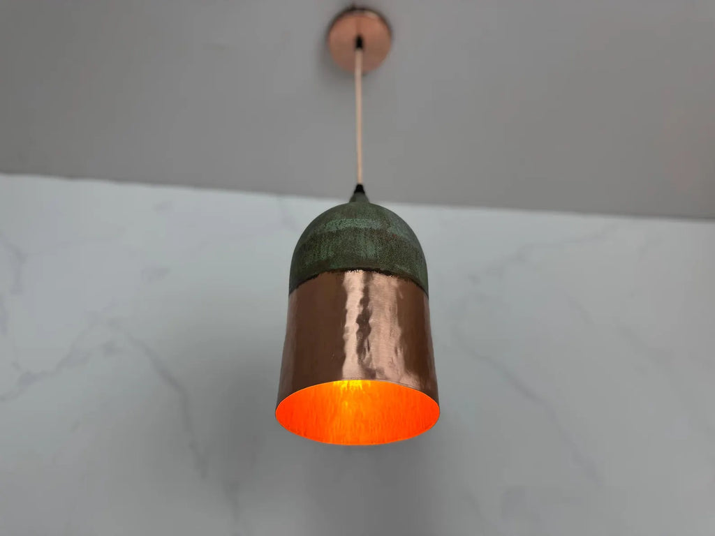 Suspension en cuivre patiné verte
